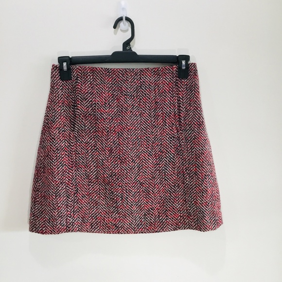 LOFT Dresses & Skirts - ⬇$28 LOFT Skirt Wool Blend Red/Black Herringbone 6